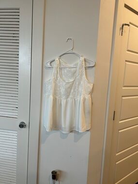 Women’s Cream Lace Peplum babydoll Top